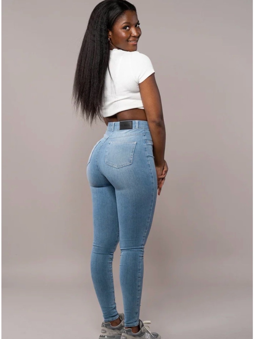 FITJEANS 360 High-Rise Arctic Light Blue Skinny Denim Jeans - Size Small 4-6